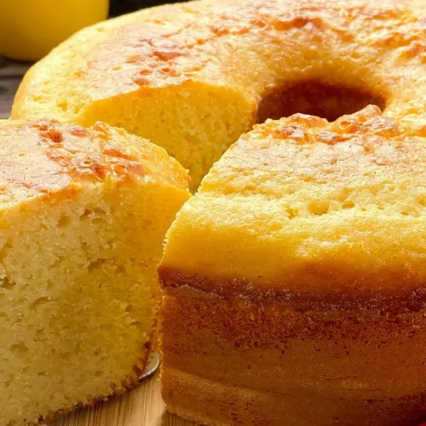 Nunca mais erre o ponto do Bolo de fubá: O truque simples que as avos ensinam
