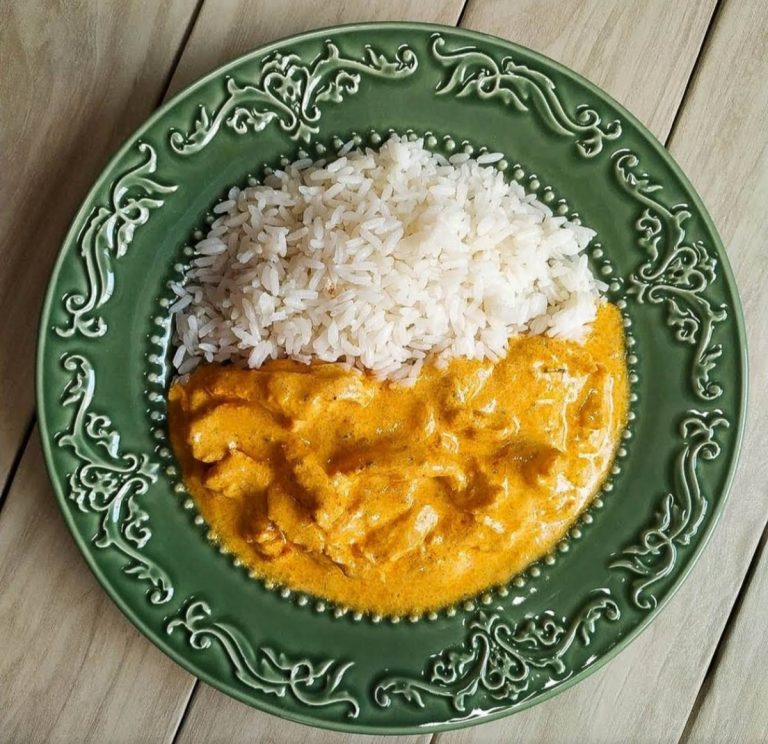 Receita de Strogonoff de Frango Simples