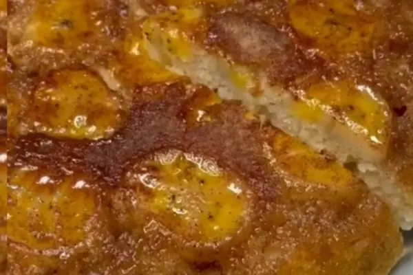 O erro que deixa seu Bolo de banana seco e sem sabor: A tecnica dos chefs profissionais