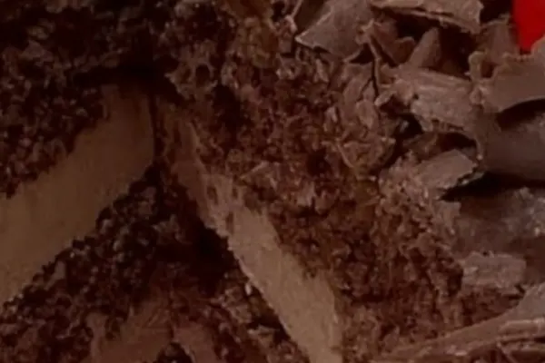 Sobrou chocolate? Transforme em um Recheio trufado chocolate delicioso que sua familia vai amar