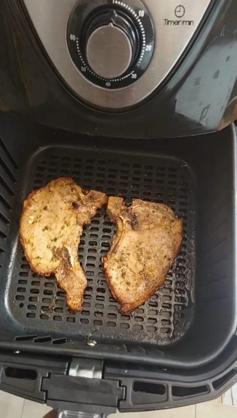 Receita de Bisteca na Airfryer - Receitas Fáceis e simples todos os dias.