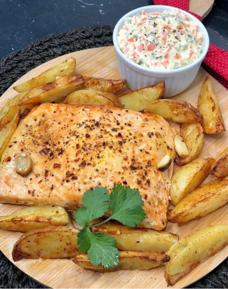 Receita de Salmão com Batata Rústica na Airfyer