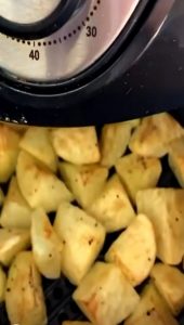 aprenda como fazer batata sauté na airfryer rápido e fácil