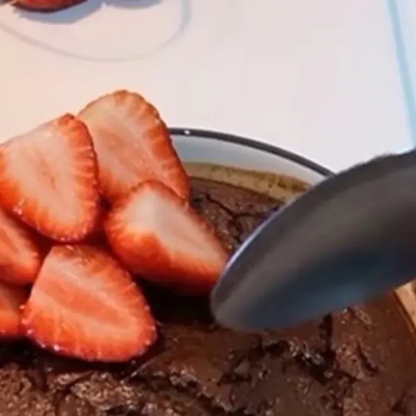 Seu Bolo de aveia sempre sola? Descubra o ingrediente secreto que resolve isso na hora!