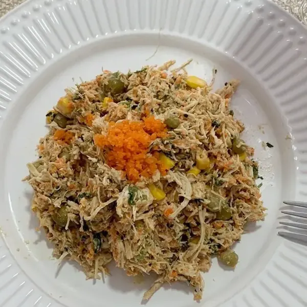 Salada de salpicão para o almoco: Rapido, nutritivo e que agrada todo mundo