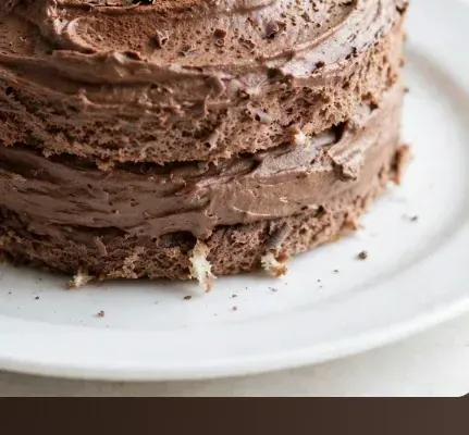 Bolo de Cenoura com Cobertura de Chocolate — receita caseira